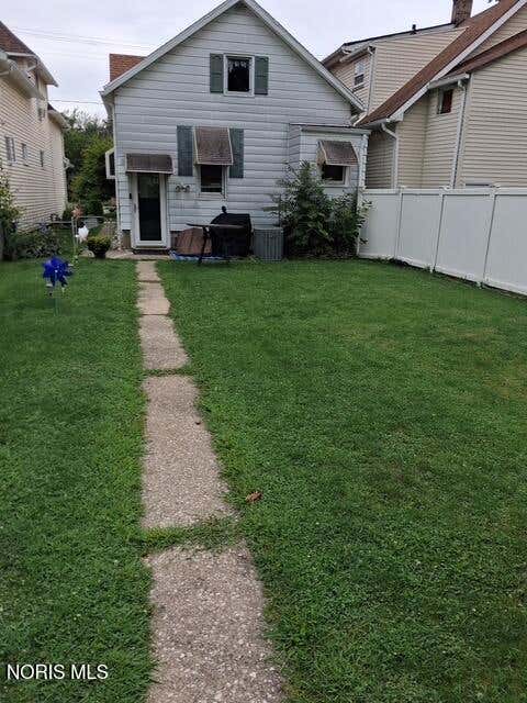 Tiny photo for 42 E Central Avenue AVE, Toledo, OH 43608 (MLS # 10011880)