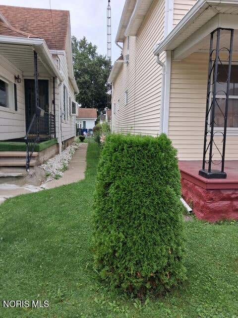 Tiny photo for 42 E Central Avenue AVE, Toledo, OH 43608 (MLS # 10011880)