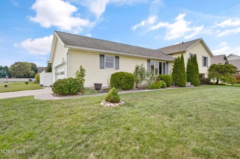 Tiny photo for 434 Nevada Lane, Findlay, OH 45840 (MLS # 10012898)