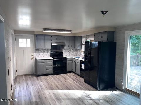 Tiny photo for 480 Seneca Drive, Montpelier, OH 43543 (MLS # 10009913)