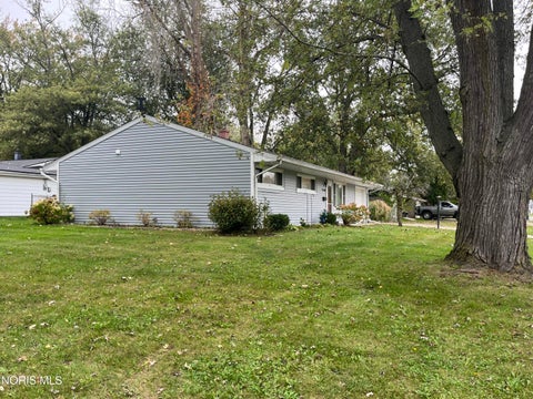 Tiny photo for 4505 Elmhurst Road, Toledo, OH 43613 (MLS # 10014800)