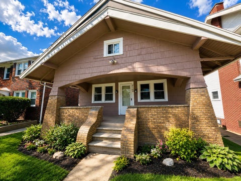 Homes For Rent - 2149 Alvin Street<br/> Lucas County, Toledo, OH 43607