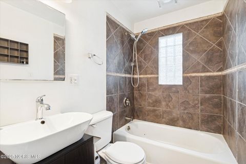 Tiny photo for 2645 Westbrook Drive, Toledo, OH 43613 (MLS # 10001852)