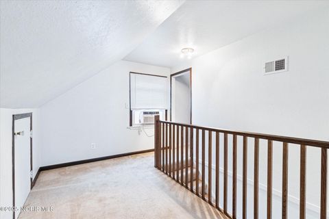 Tiny photo for 2645 Westbrook Drive, Toledo, OH 43613 (MLS # 10001852)