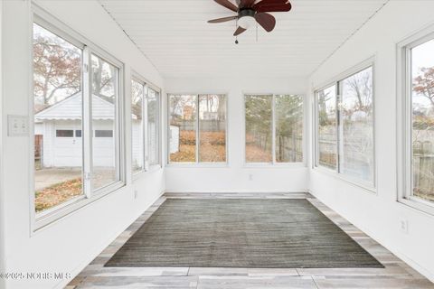 Tiny photo for 2645 Westbrook Drive, Toledo, OH 43613 (MLS # 10001852)