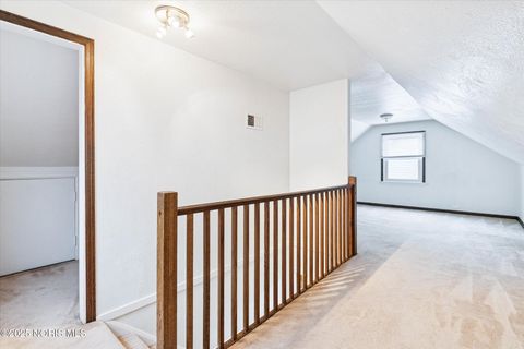 Tiny photo for 2645 Westbrook Drive, Toledo, OH 43613 (MLS # 10001852)