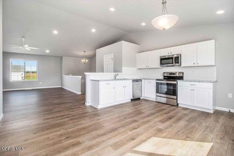 Tiny photo for 323 Crabtree Lane, Delta, OH 43515 (MLS # 10007590)