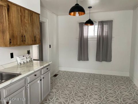 Tiny photo for 112 Liberty Street, Tiffin, OH 44883 (MLS # 10003237)