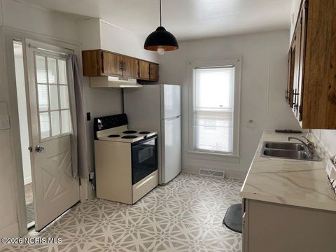 Tiny photo for 112 Liberty Street, Tiffin, OH 44883 (MLS # 10003237)