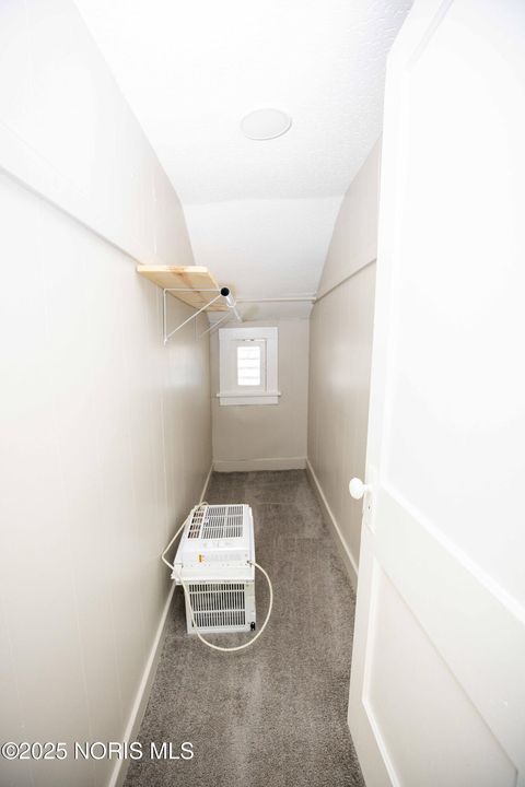 Tiny photo for 406 Utah Street, Toledo, OH 43605 (MLS # 10002042)