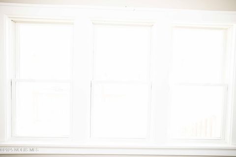 Tiny photo for 406 Utah Street, Toledo, OH 43605 (MLS # 10002042)