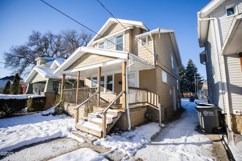 Tiny photo for 406 Utah Street, Toledo, OH 43605 (MLS # 10002042)