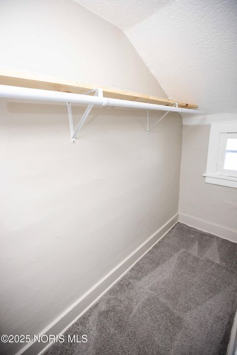 Tiny photo for 406 Utah Street, Toledo, OH 43605 (MLS # 10002042)