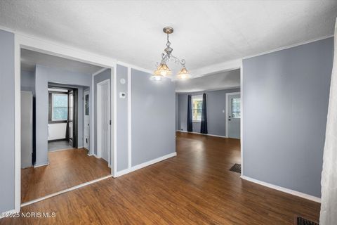 Tiny photo for 2640 Westbrook Drive, Toledo, OH 43613 (MLS # 10000606)