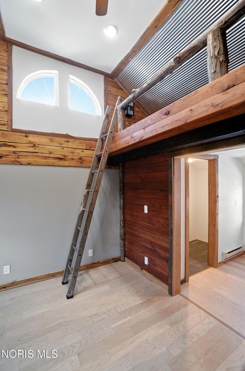 Tiny photo for 304 W Garfield Avenue, Swanton, OH 43558 (MLS # 10004591)