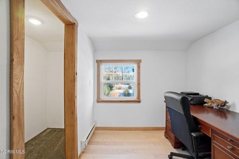 Tiny photo for 304 W Garfield Avenue, Swanton, OH 43558 (MLS # 10004591)