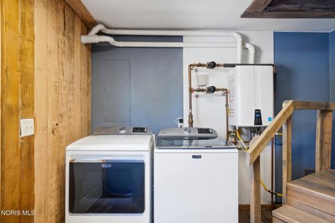 Tiny photo for 304 W Garfield Avenue, Swanton, OH 43558 (MLS # 10004591)