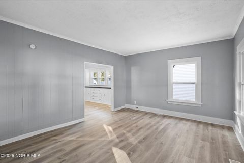 Tiny photo for 3640 Revere Drive, Toledo, OH 43612 (MLS # 10000748)