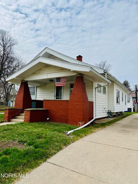 Tiny photo for 752 Hampton Avenue, Toledo, OH 43609 (MLS # 10005729)