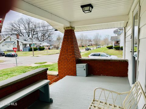 Tiny photo for 752 Hampton Avenue, Toledo, OH 43609 (MLS # 10005729)