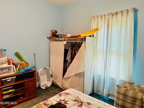 Tiny photo for 752 Hampton Avenue, Toledo, OH 43609 (MLS # 10005729)