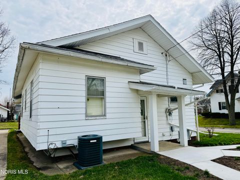 Tiny photo for 752 Hampton Avenue, Toledo, OH 43609 (MLS # 10005729)