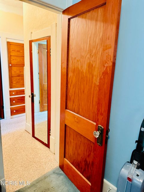 Tiny photo for 752 Hampton Avenue, Toledo, OH 43609 (MLS # 10005729)