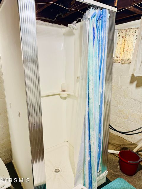 Tiny photo for 752 Hampton Avenue, Toledo, OH 43609 (MLS # 10005729)