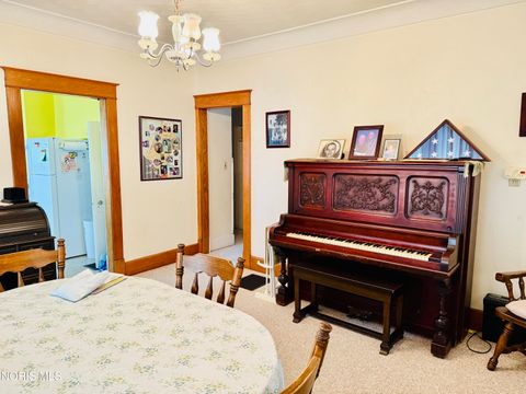 Tiny photo for 752 Hampton Avenue, Toledo, OH 43609 (MLS # 10005729)