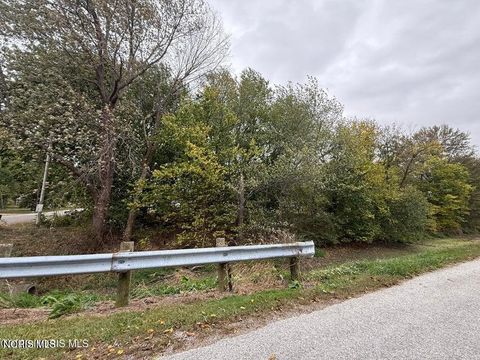 Tiny photo for 12504 La Fontaine Drive, Curtice, OH 43412 (MLS # 10007888)