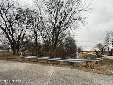 Tiny photo for 12504 La Fontaine Drive, Curtice, OH 43412 (MLS # 10007888)