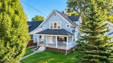 Tiny photo for 823 Toronto Avenue, Toledo, OH 43609 (MLS # 10014084)