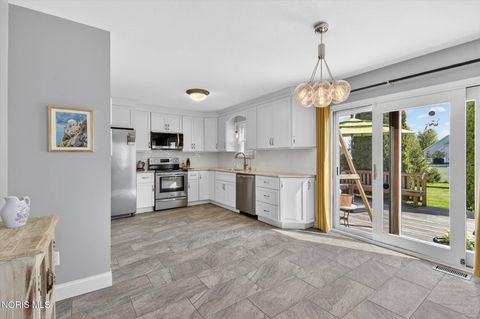 Tiny photo for 14517 Olde Trail Drive, Perrysburg, OH 43551 (MLS # 10006790)