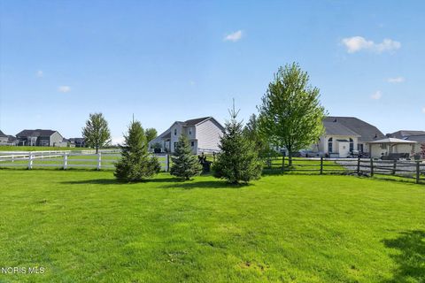 Tiny photo for 14517 Olde Trail Drive, Perrysburg, OH 43551 (MLS # 10006790)