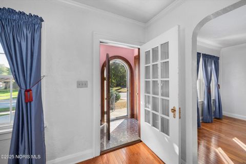 Tiny photo for 3215 Goddard Road, Toledo, OH 43606 (MLS # 10000141)