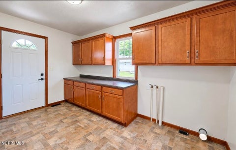 Tiny photo for 52 S Belmore Street, Leipsic, OH 45856 (MLS # 10013967)