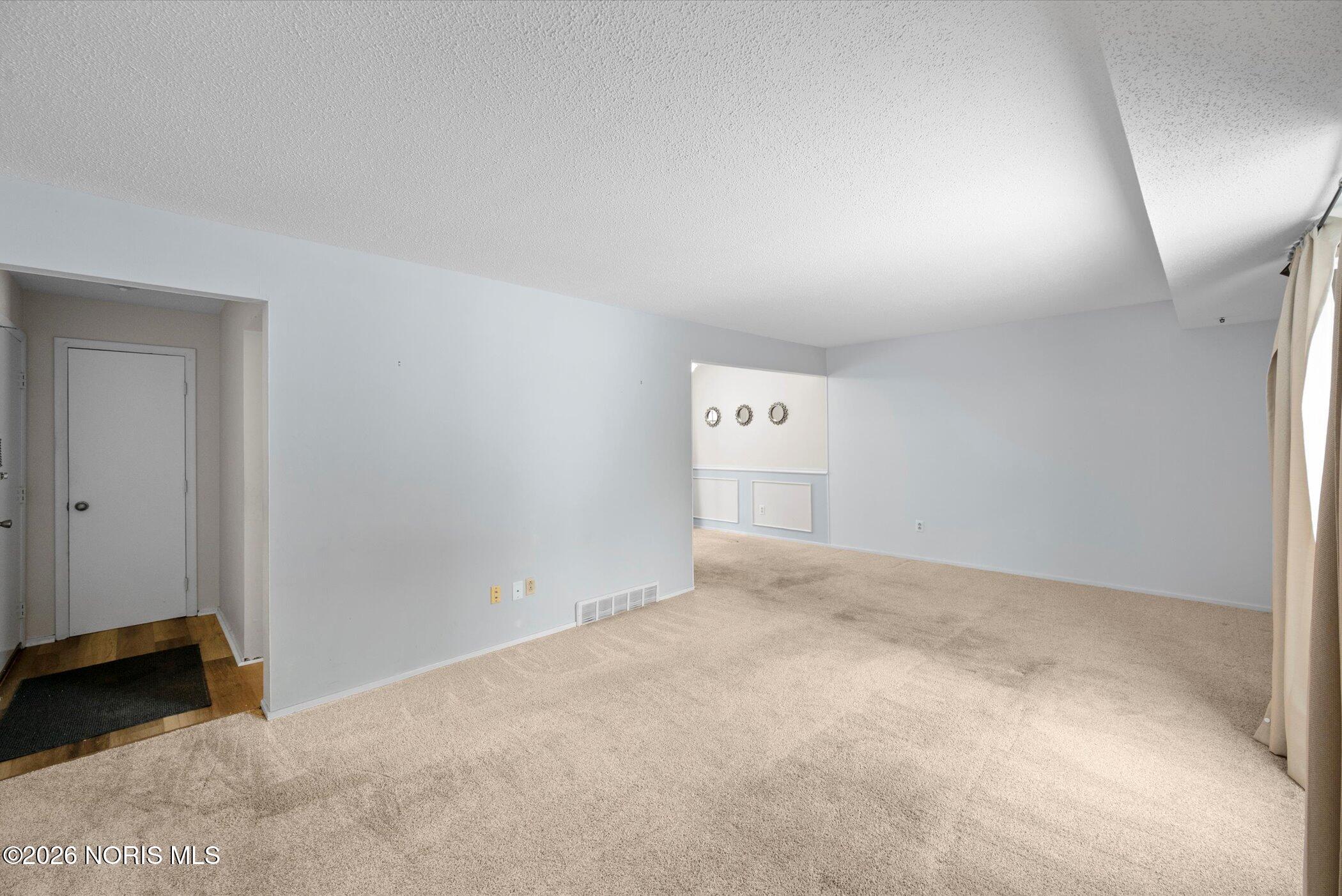 4040 Stonehenge Drive