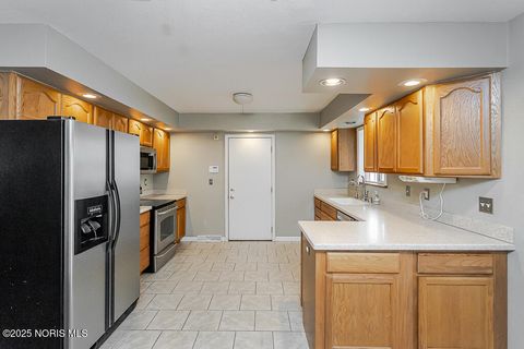 Tiny photo for 11755 W Sylvania Avenue, Berkey, OH 43504 (MLS # 10002450)