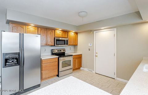 Tiny photo for 11755 W Sylvania Avenue, Berkey, OH 43504 (MLS # 10002450)