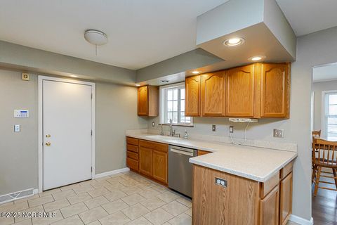 Tiny photo for 11755 W Sylvania Avenue, Berkey, OH 43504 (MLS # 10002450)