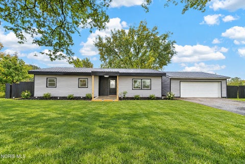 Photo of 7561 Township Rd 95, Findlay, OH 45840 (MLS # 10014806)
