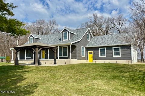 Photo of 11380 County Road Rs, Lyons, OH 43533 (MLS # 10005573)