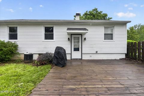 Tiny photo for 2019 N Main Street, Findlay, OH 45840 (MLS # 10008187)