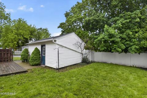 Tiny photo for 2019 N Main Street, Findlay, OH 45840 (MLS # 10008187)