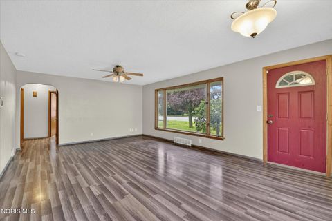 Tiny photo for 2019 N Main Street, Findlay, OH 45840 (MLS # 10008187)