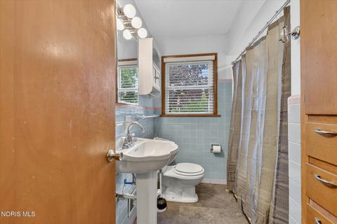 Tiny photo for 2019 N Main Street, Findlay, OH 45840 (MLS # 10008187)