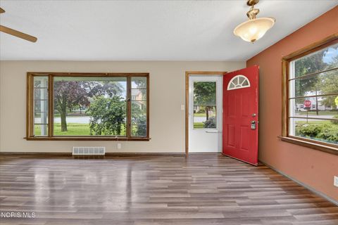 Tiny photo for 2019 N Main Street, Findlay, OH 45840 (MLS # 10008187)