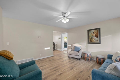 Tiny photo for 6604 Hill Avenue, Toledo, OH 43615 (MLS # 10014535)