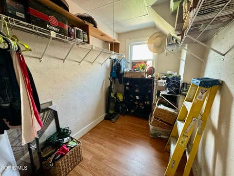 Tiny photo for 1343 Laurel Avenue, Toledo, OH 43614 (MLS # 10010551)