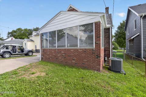 Tiny photo for 314 W Poinsetta Avenue, Toledo, OH 43612 (MLS # 10012053)
